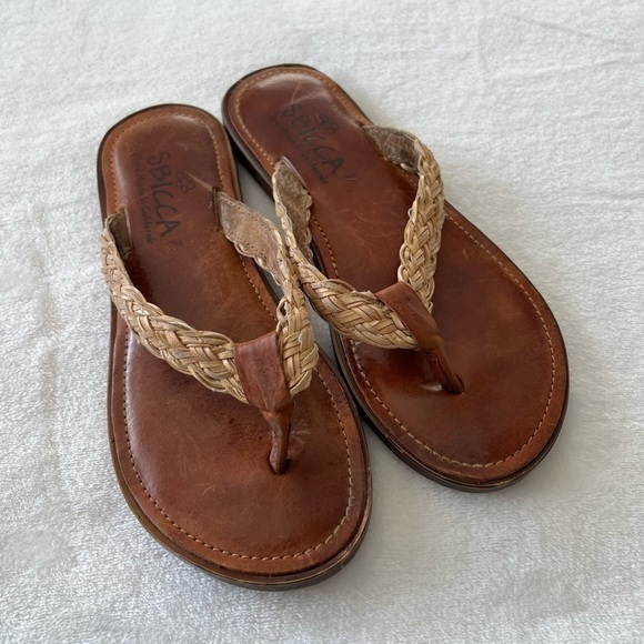 Sbicca Leather Flip Flop Thong Sandals - Picture 1 of 4
